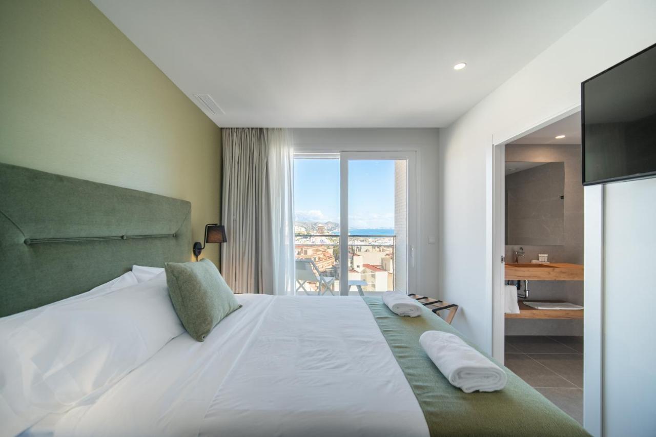 Ahoy Apartments Ел Кампело Екстериор снимка