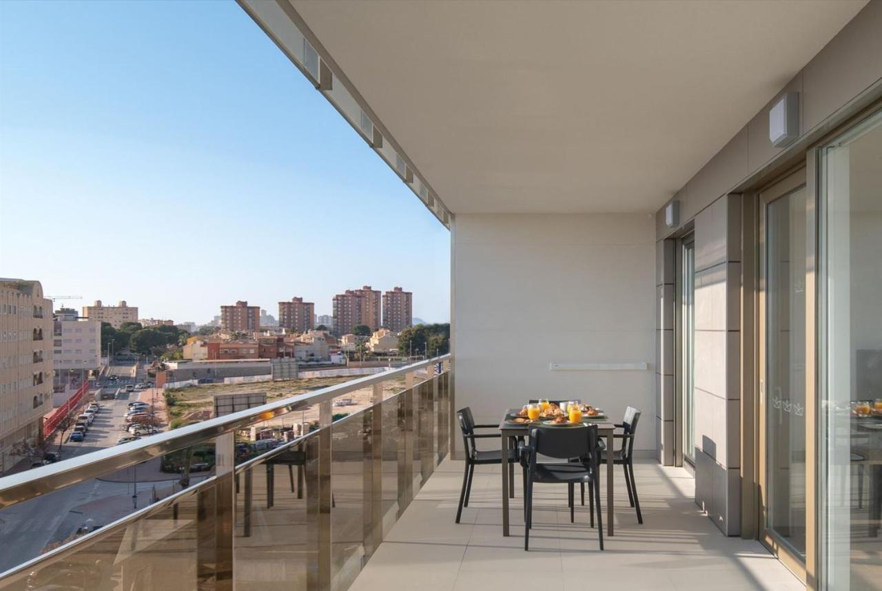 Ahoy Apartments Ел Кампело Екстериор снимка