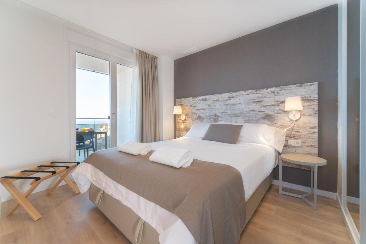 Ahoy Apartments Ел Кампело Екстериор снимка