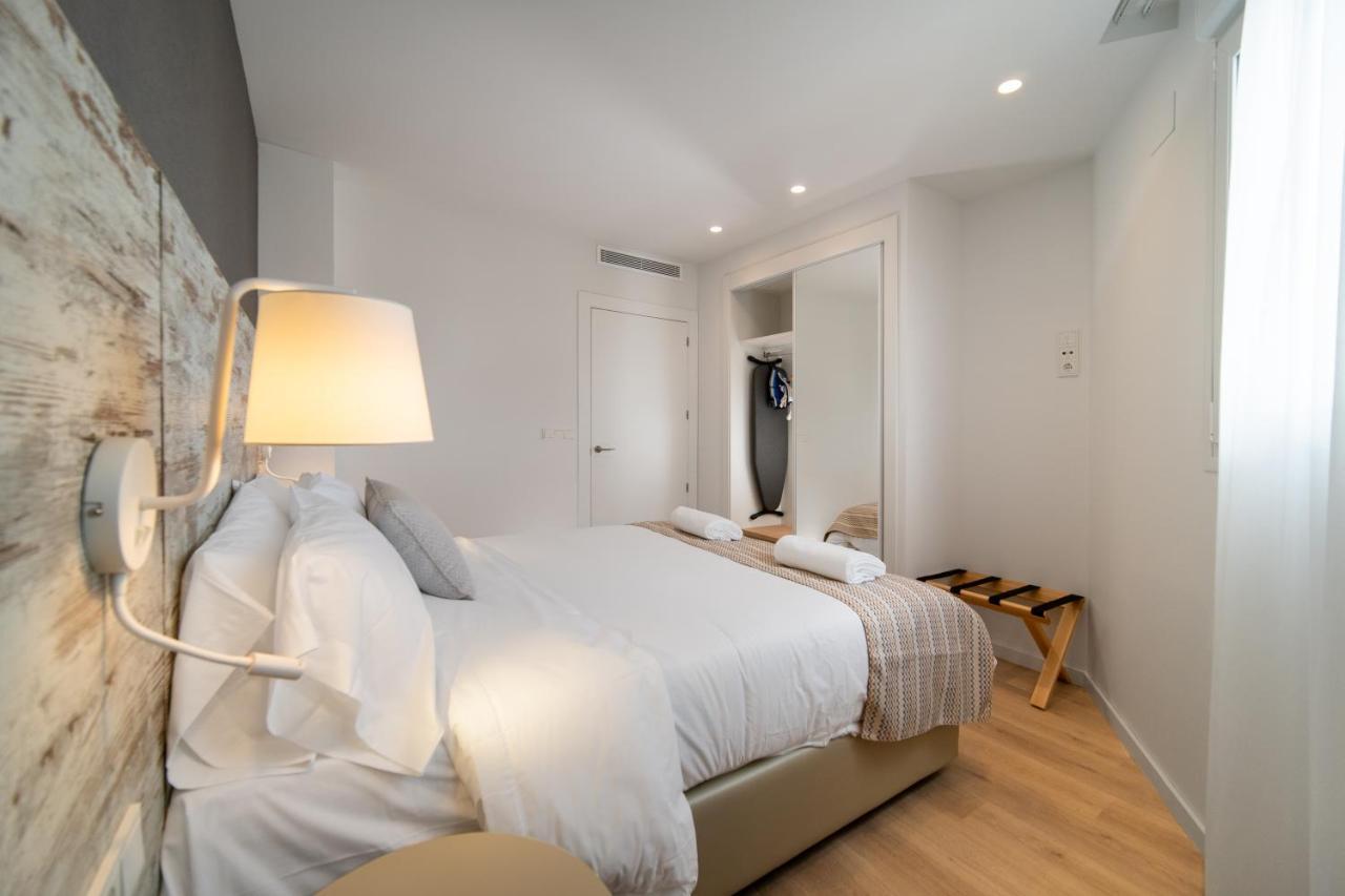 Ahoy Apartments Ел Кампело Екстериор снимка