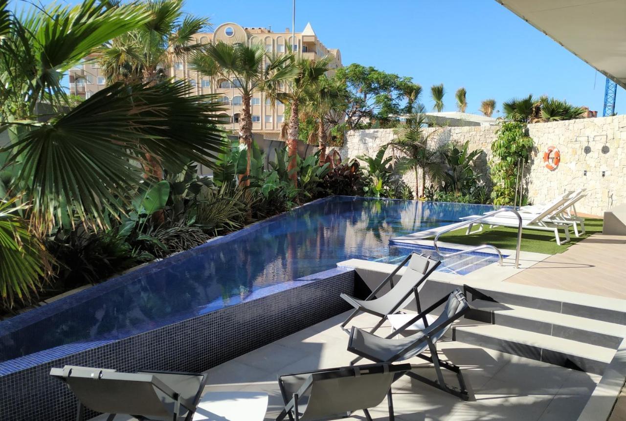 Ahoy Apartments Ел Кампело Екстериор снимка
